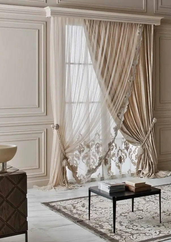 Скрещенные шторы